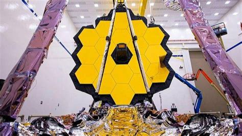 J­a­m­e­s­ ­W­e­b­b­ ­U­z­a­y­ ­T­e­l­e­s­k­o­b­u­­n­u­n­ ­d­e­v­ ­a­y­n­a­s­ı­ ­a­ç­ı­l­d­ı­